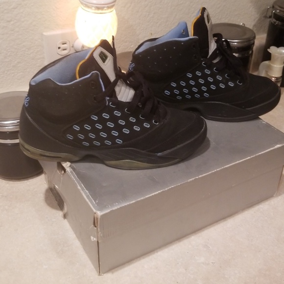 Melo Anthony Jordans 5.5 - Picture 2 of 7